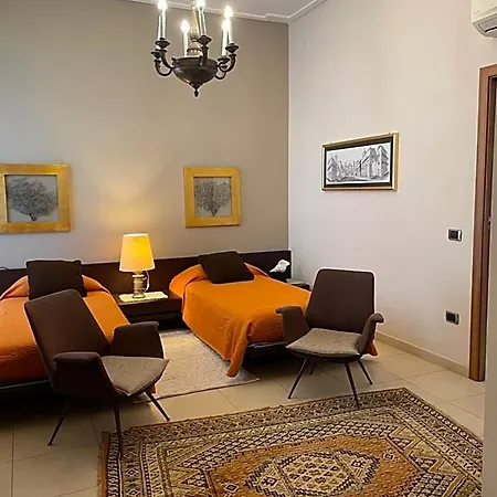 Bed & Breakfast Domus Felix 3*