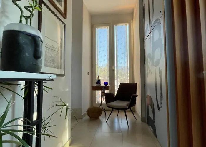 Domus Felix Bed & Breakfast