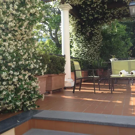 住宿加早餐酒店 杜玛斯菲丽克斯住宿加早餐旅馆