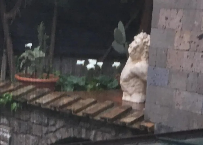 Oda ve Kahvaltı Domus Felix 3*